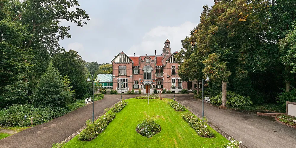 Het monumentale pand Villa Rams Woerthe